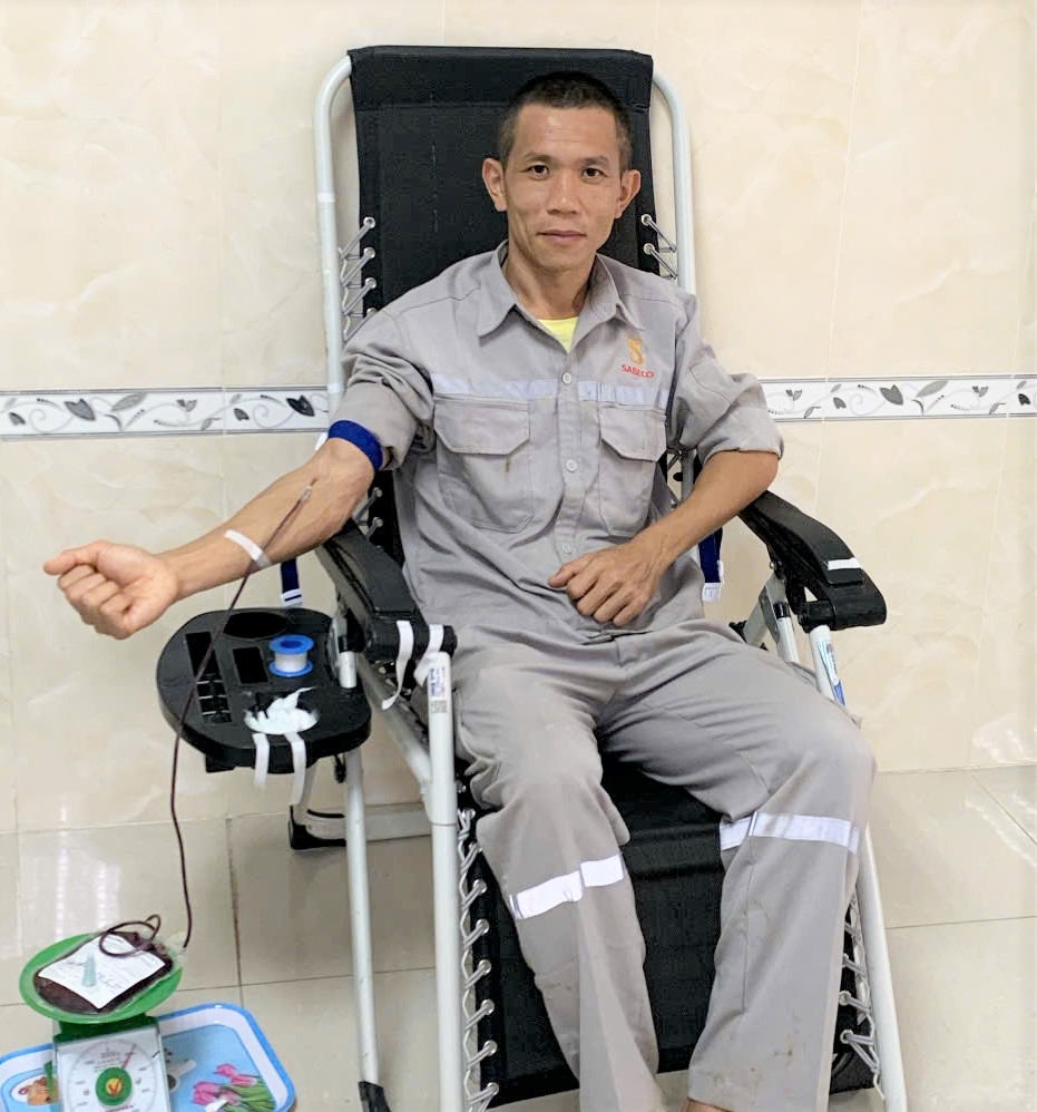 Sau 2 ngày kêu gọi hiến máu cấp cứu, Bệnh viện II Lâm Đồng đã tiếp nhận được 65 đơn vị máu phục vụ cấp cứu, điều trị cho bệnh nhân