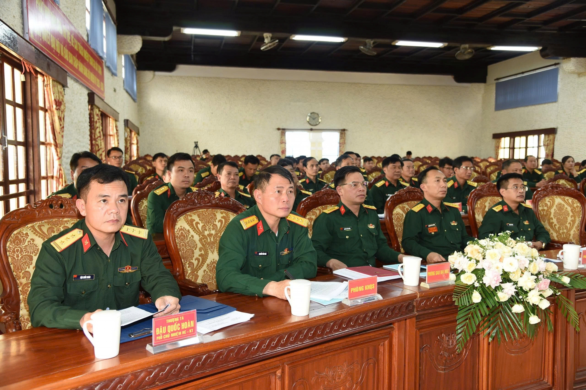 Đại biểu tham dự hội nghị 