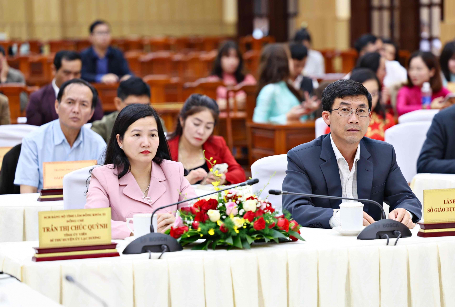 Lãnh đạo các sở, ngành, địa phương tham dự lễ