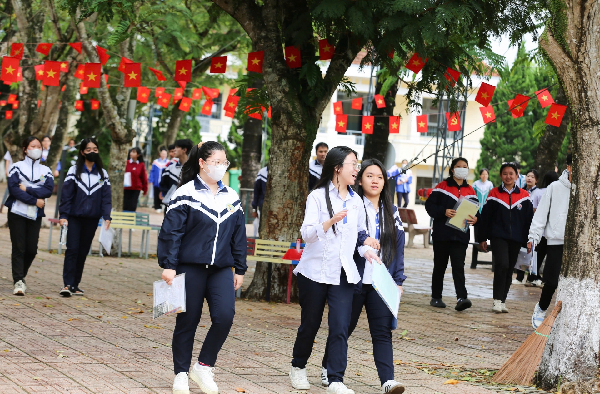 Với truyền thống hiếu học, hy vọng Kỳ thi Tốt nghiệp THPT 2025 sẽ tiếp tục giúp Lâm Đồng lọt vào top có tỷ lệ đậu cao trong cả nước. (ảnh: Khánh Phúc) 