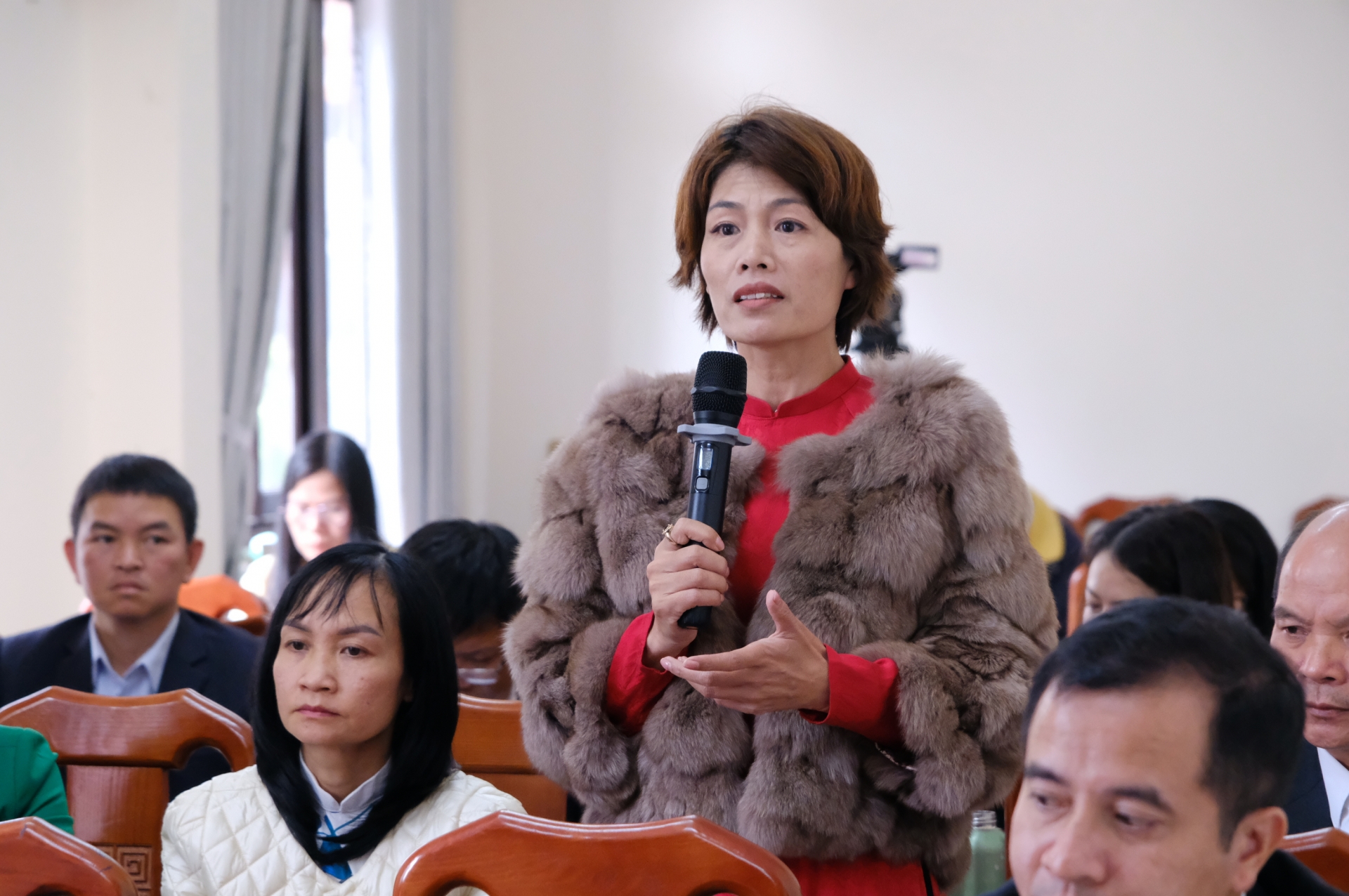 Các đồng chí chủ trì đại hội
