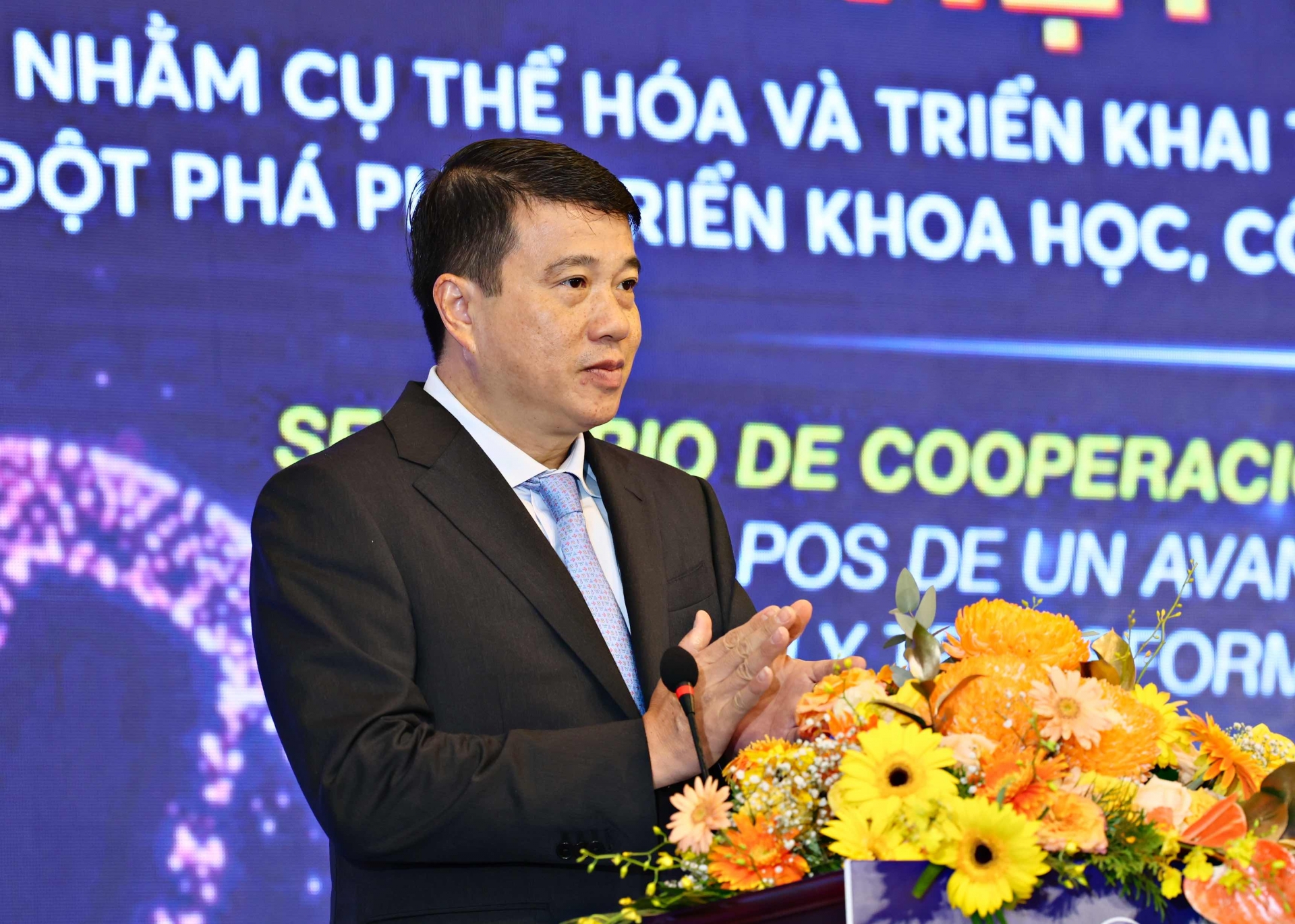 Ông Y Thanh Hà Niê Kđăm - Bí thư Tỉnh uỷ Lâm Đồng phát biểu khai mạc Hội thảo