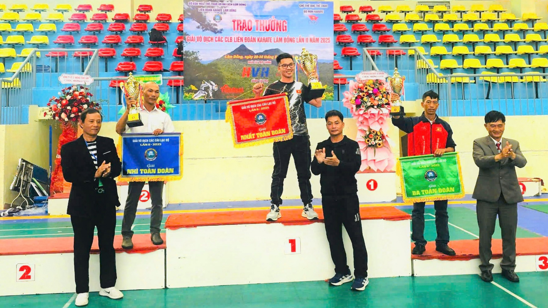 Lâm Hà dẫn đầu toàn đoàn tại Giải Vô địch các CLB Liên đoàn Karate Lâm Đồng lần thứ II