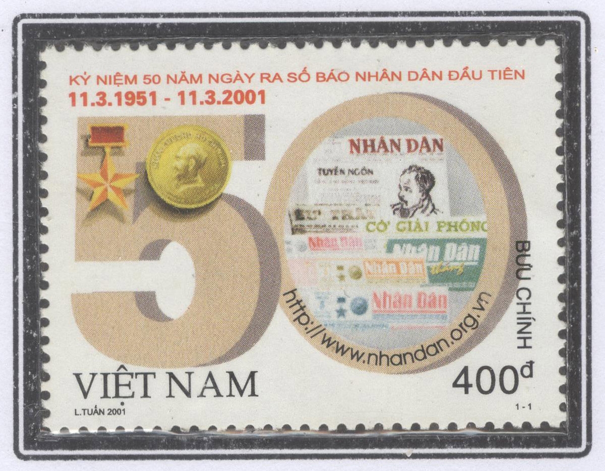 Tem kỷ niệm 50 năm Báo Nhân dân phát hành số đầu tiên vào năm 2001