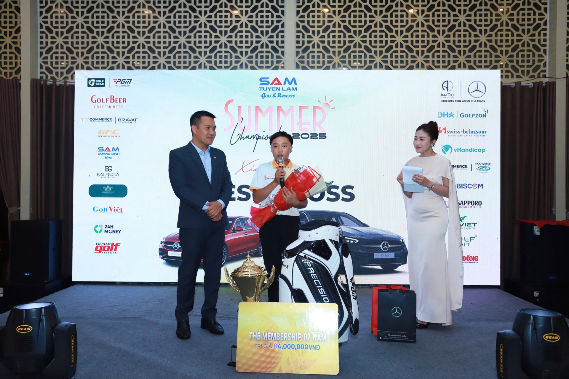 Golfer Nguyễn Ngô Thành đã xuất sắc trở thành nhà vô địch Giải đấu Mùa Hè 2025