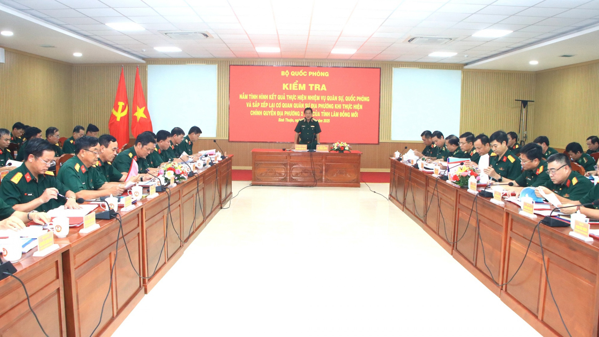 Bộ Quốc phòng kiểm tra việc sắp xếp cơ quan quân sự địa phương của tỉnh Lâm Đồng mới