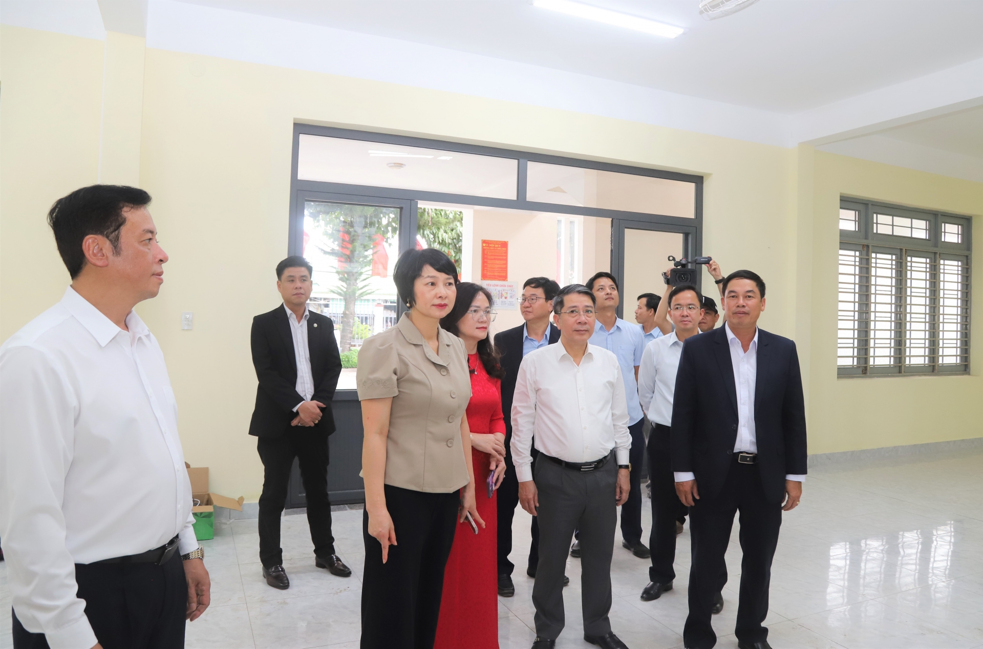 Đồng chí Phạm Thị Phúc - Phó Bí thư Tỉnh ủy, Chủ tịch HĐND kiểm tra thực tế công tác chuẩn bị các điều kiện đi vào vận hành 