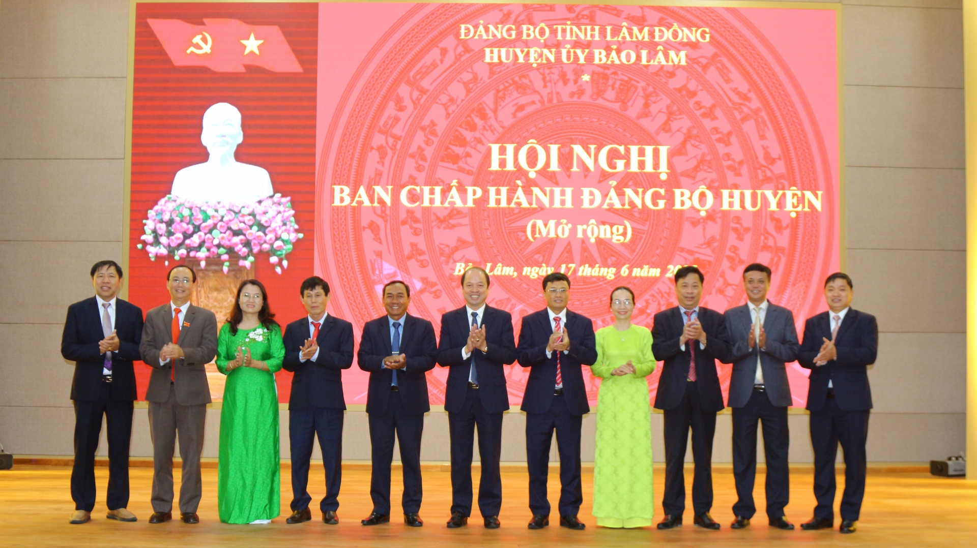 Các đồng chí trong Ban Thường vụ Huyện ủy Bảo Lâm