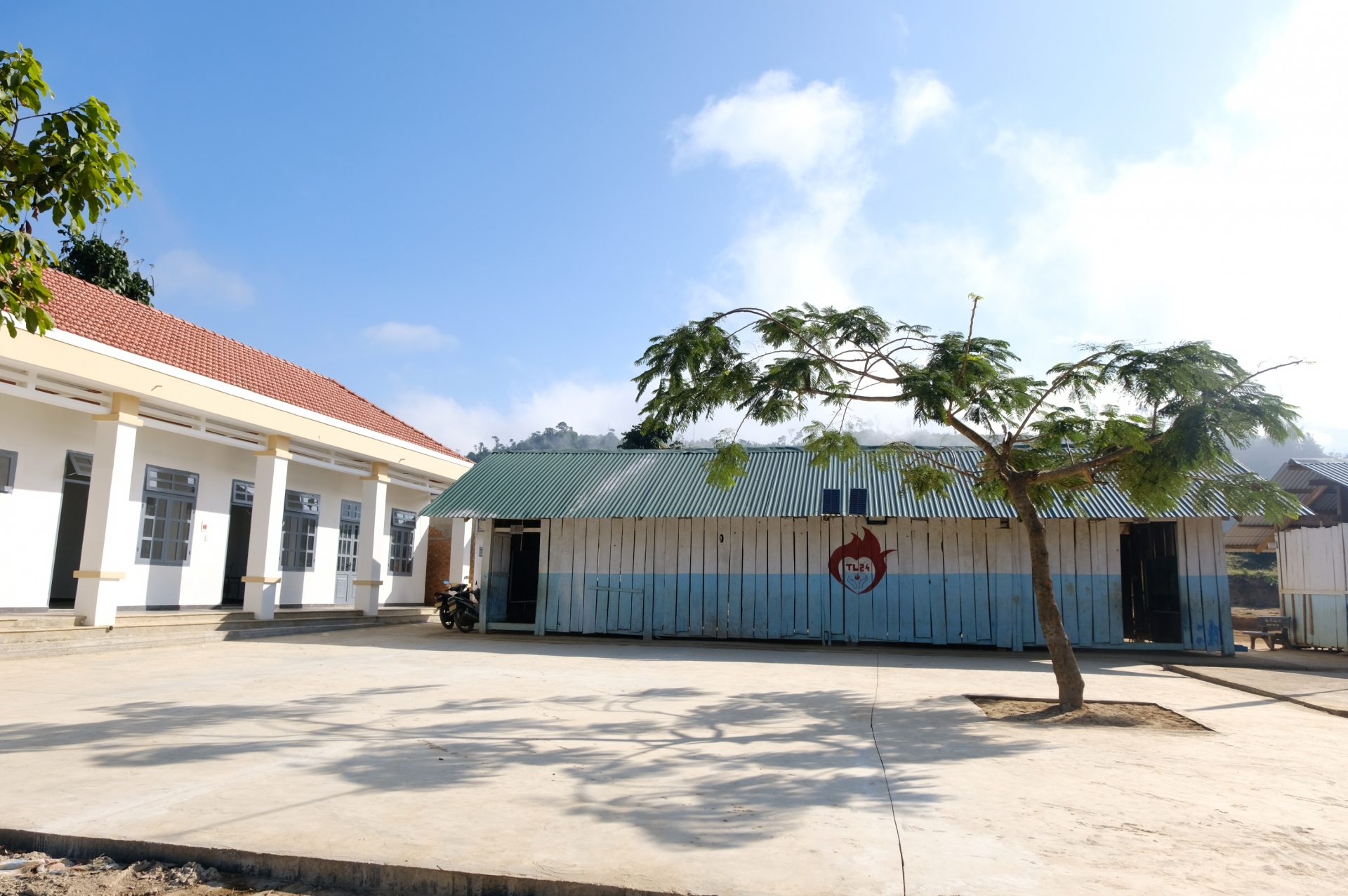 Tiểu khu đã được xây dựng trạm y tế, nhà văn hóa và đang có dự án xây dựng trường học