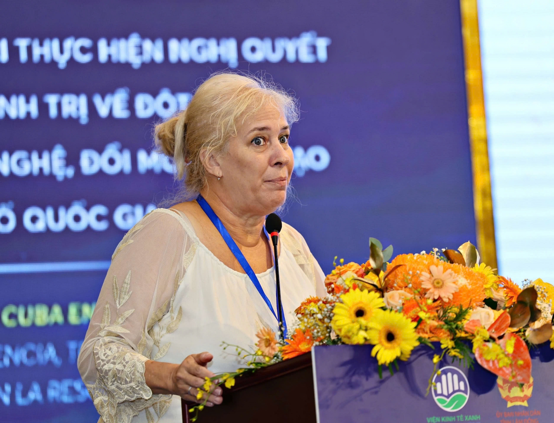 Tiến sĩ Arianna Yglesias Rivera –Trưởng dự án nghiên cứu Peptide chống ung thư, Tập đoàn LabioFAM giới thiệu dự án nghiên cứu từ nọc bò cạp Cuba 