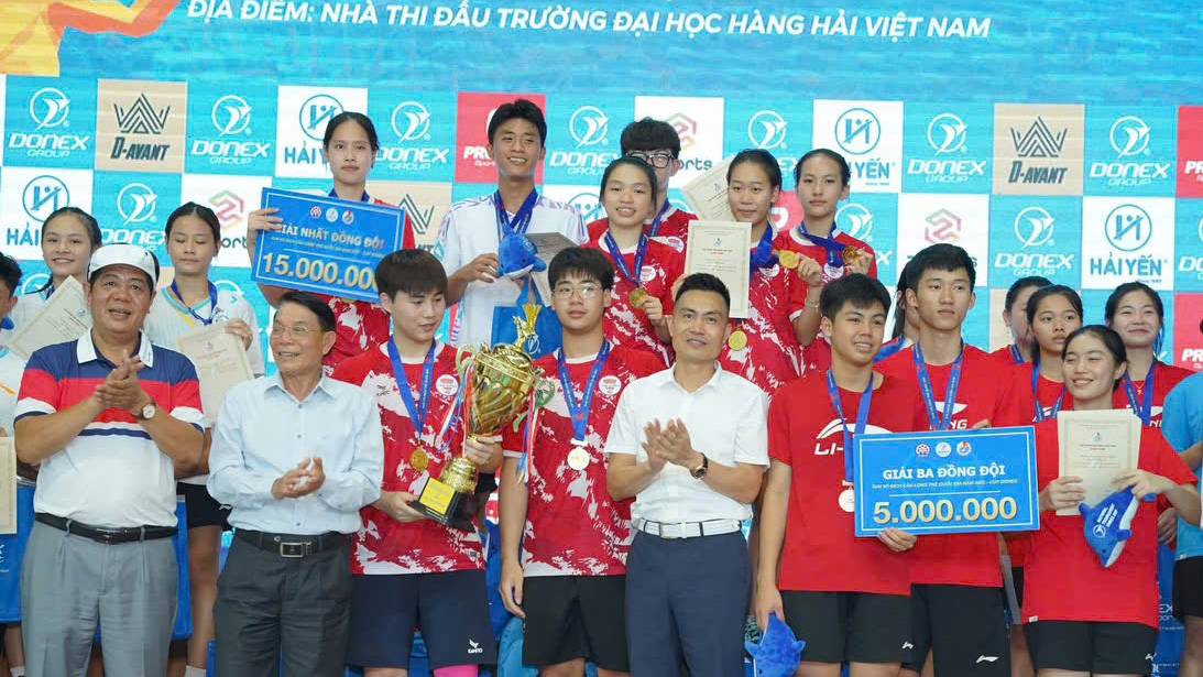 Lâm Đồng giành nhiều huy chương tại Giải vô địch Cầu lông trẻ Quốc gia năm 2025