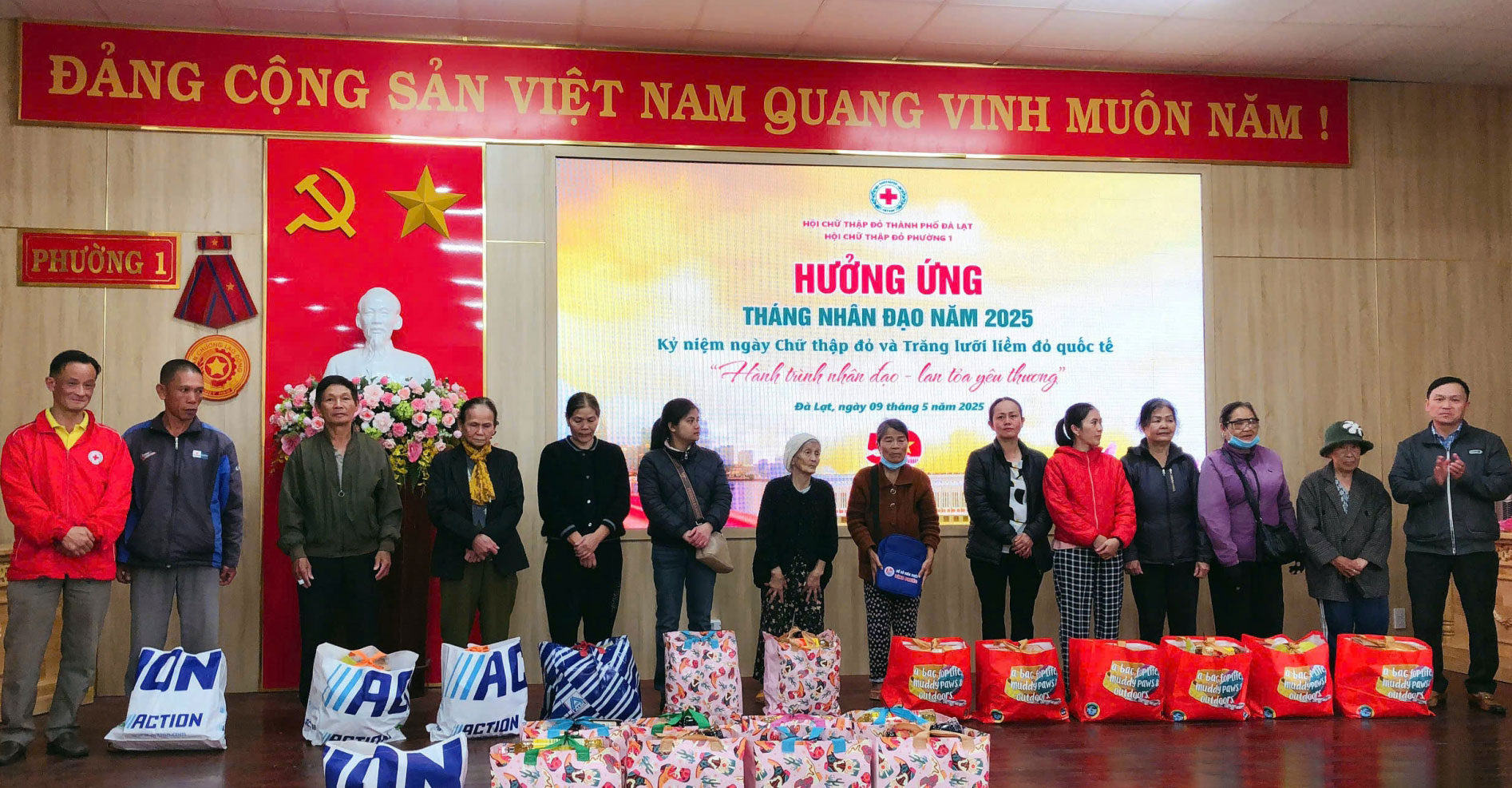 Đà Lạt: Hơn 2,1 tỷ đồng cho Hành trình nhân đạo - Lan tỏa yêu thương