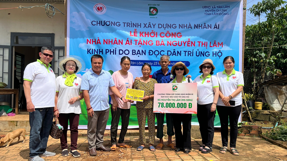 Di Linh: Khởi công xây nhà Nhân ái tặng cụ bà đang nuôi chồng, con bệnh tật