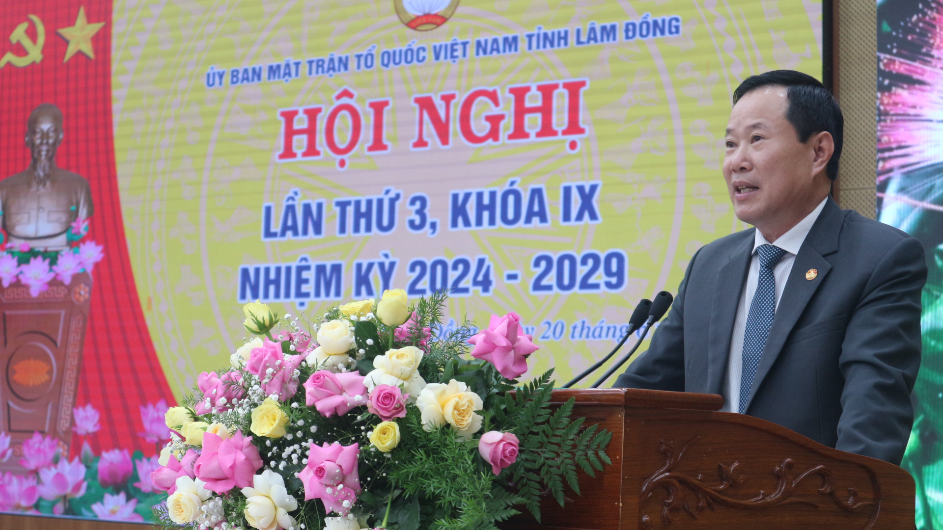 Chủ tịch Ủy ban MTTQ Việt Nam tỉnh Phạm Triều phát biểu bế mạc hội nghị