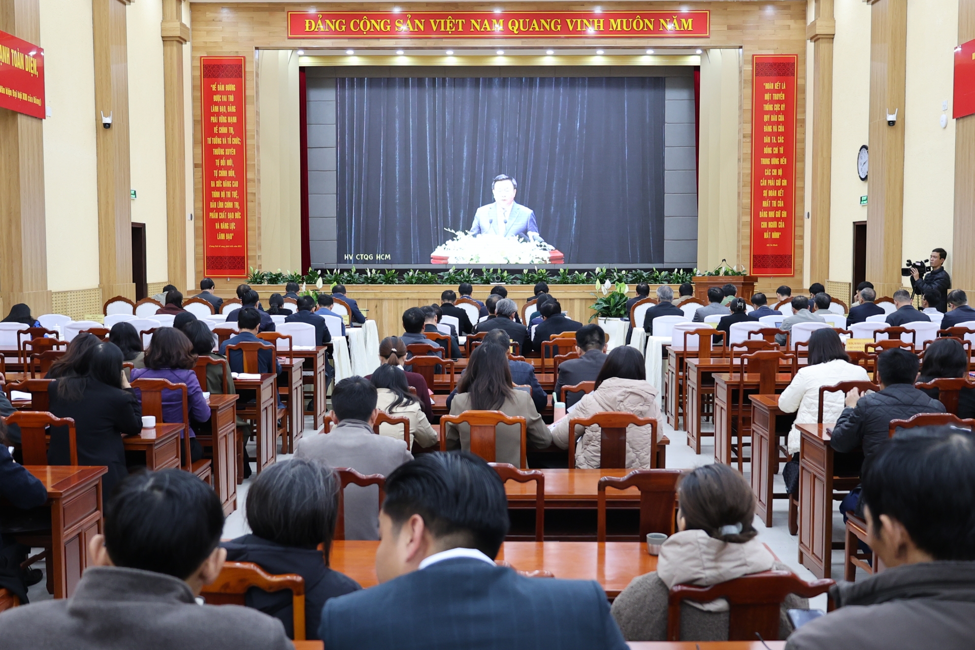 Quang cảnh hội nghị tại điểm cầu Tỉnh ủy Lâm Đồng