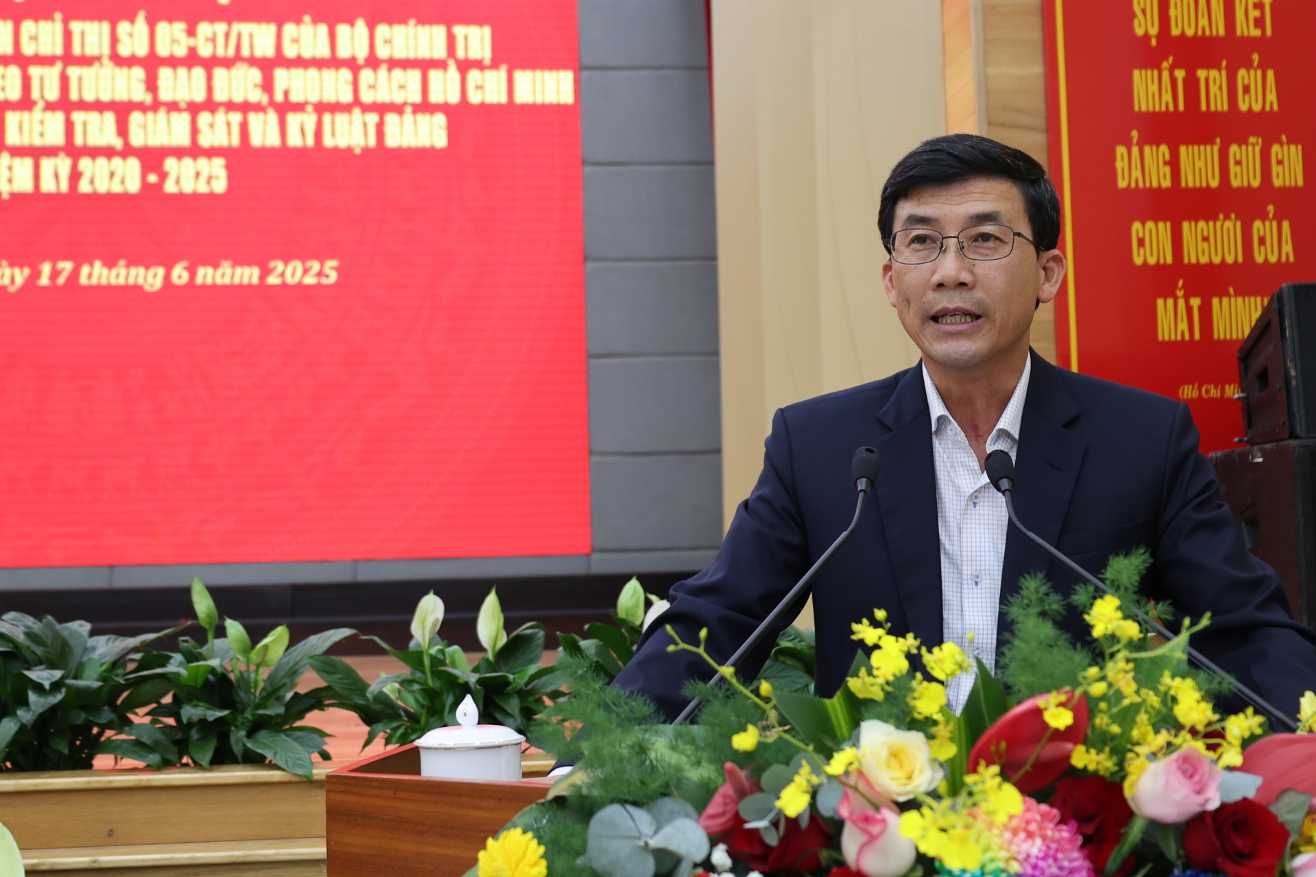 Đảng ủy Sở Giáo dục và Đào tạo: Ngành Giáo dục và Đào tạo Lâm Đồng thi đua học tập và làm theo Bác.