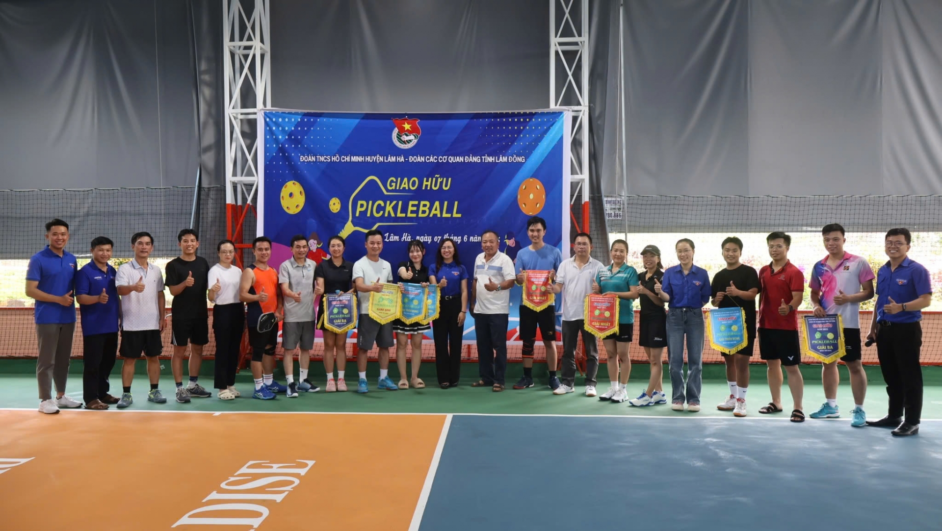 iải giao hữu Pickleball giữa đoàn viên, thanh niên huyện Lâm Hà với cán bộ, đoàn viên Đoàn Các cơ quan Đảng tỉnh Lâm Đồng