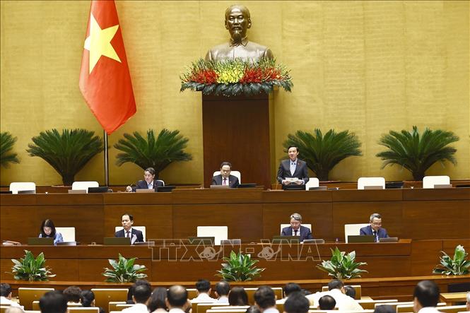 Quốc hội biểu quyết thông qua việc sắp xếp đơn vị hành chính cấp tỉnh