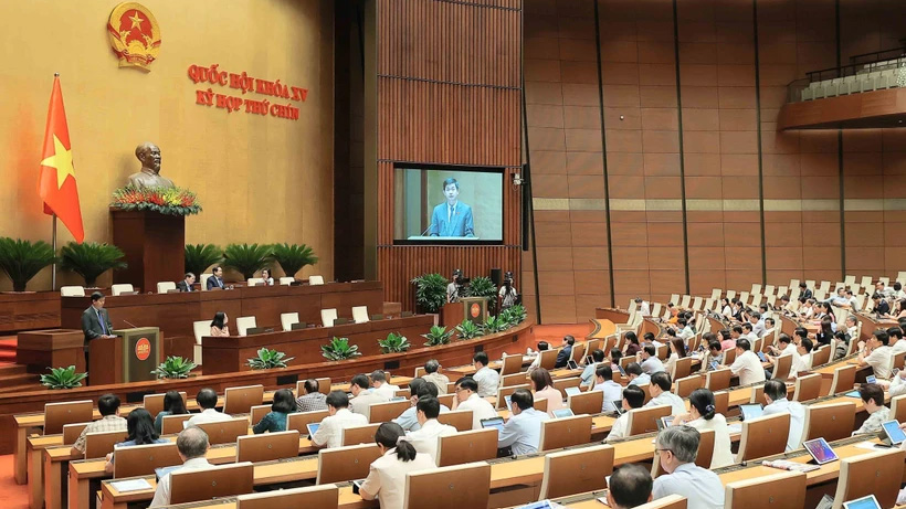 Ngày họp cuối cùng, Quốc hội biểu quyết thông qua 7 luật và 7 nghị quyết