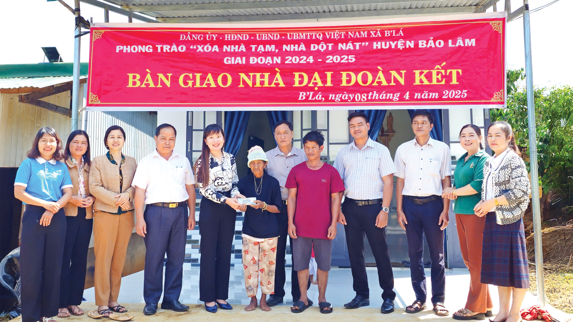 An sinh từ lòng dân
