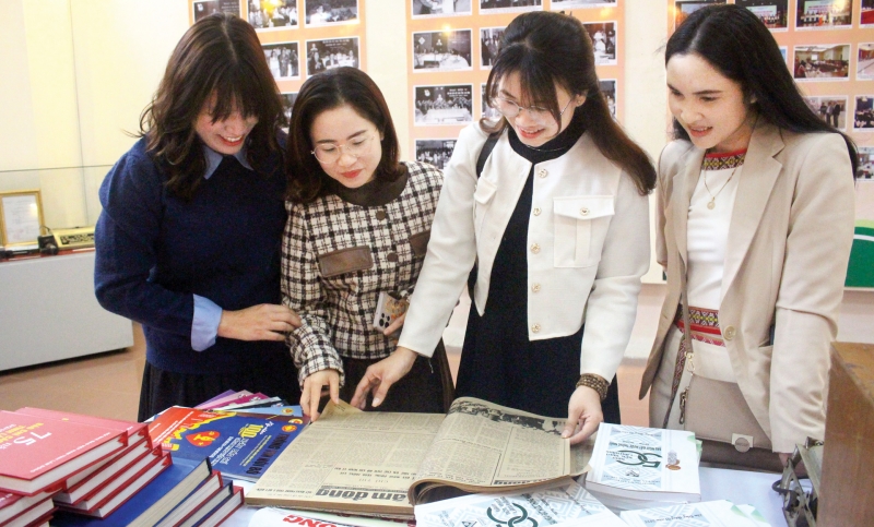 KỶ NIỆM 100 NĂM NGÀY BÁO CHÍ CÁCH MẠNG VIỆT NAM (21/6/1925 - 21/6/2025): Gần nửa thế kỷ đưa báo chí đến bạn đọc