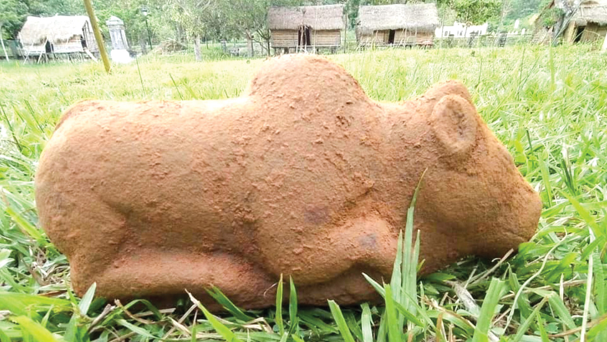 Tượng bò thần Nandi được phát hiện tại Khu di tích khảo cổ Cát Tiên