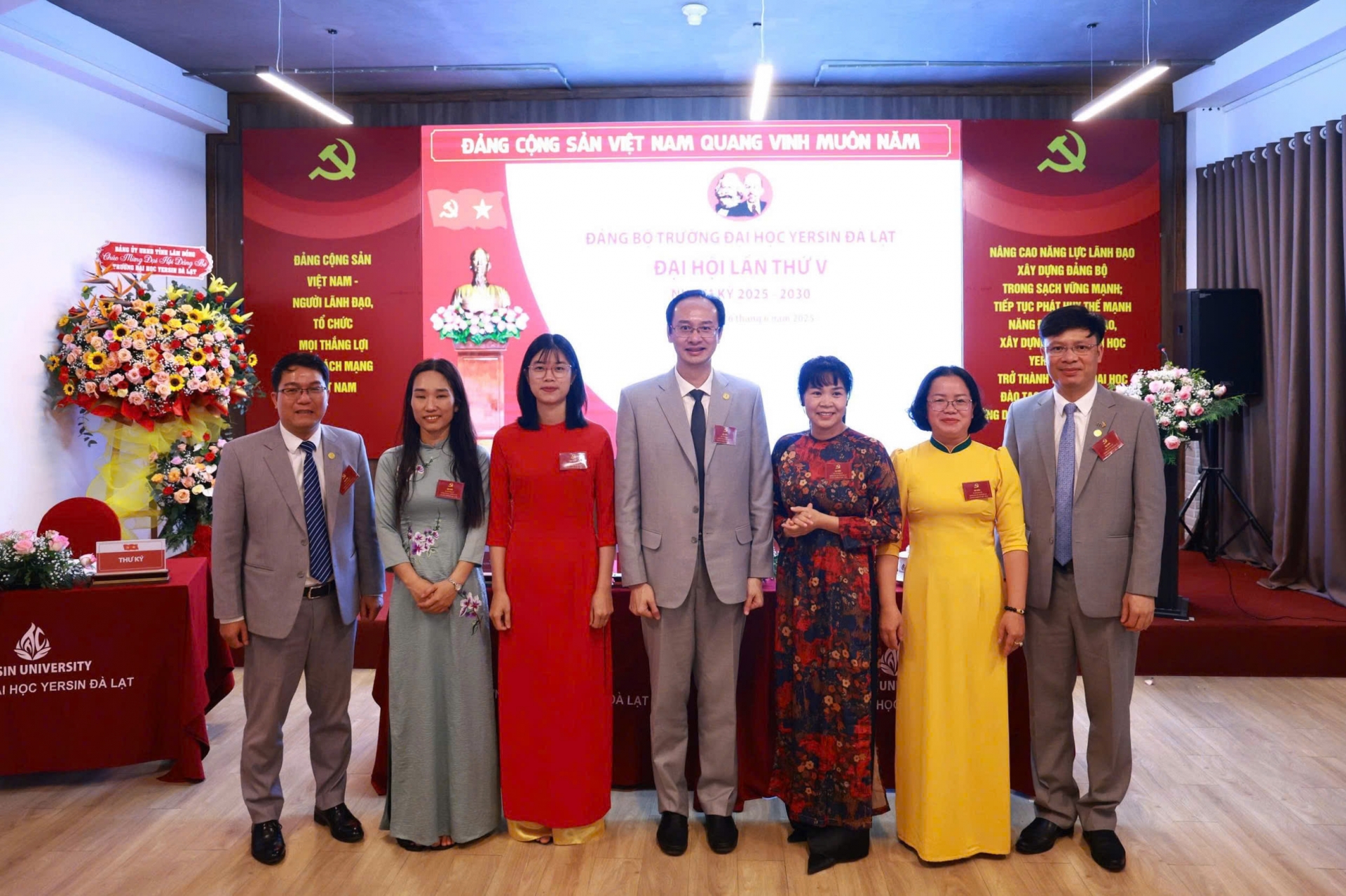 Ban Chấp hành Đảng bộ khóa V