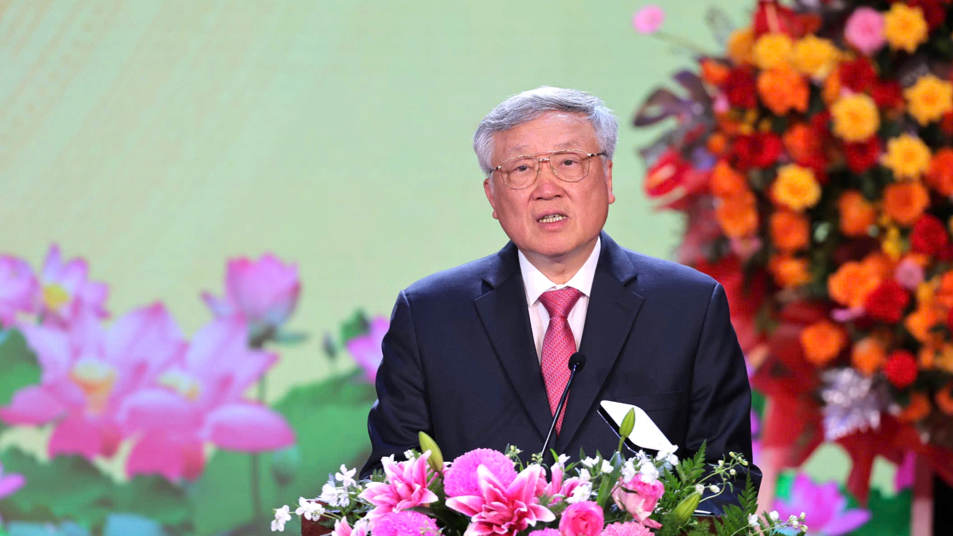 Phó Thủ tướng Thường trực Nguyễn Hòa Bình: Giữ gìn hình ảnh, tác phong của người cán bộ từ phục vụ hành chính sang phục vụ Nhân dân (*)