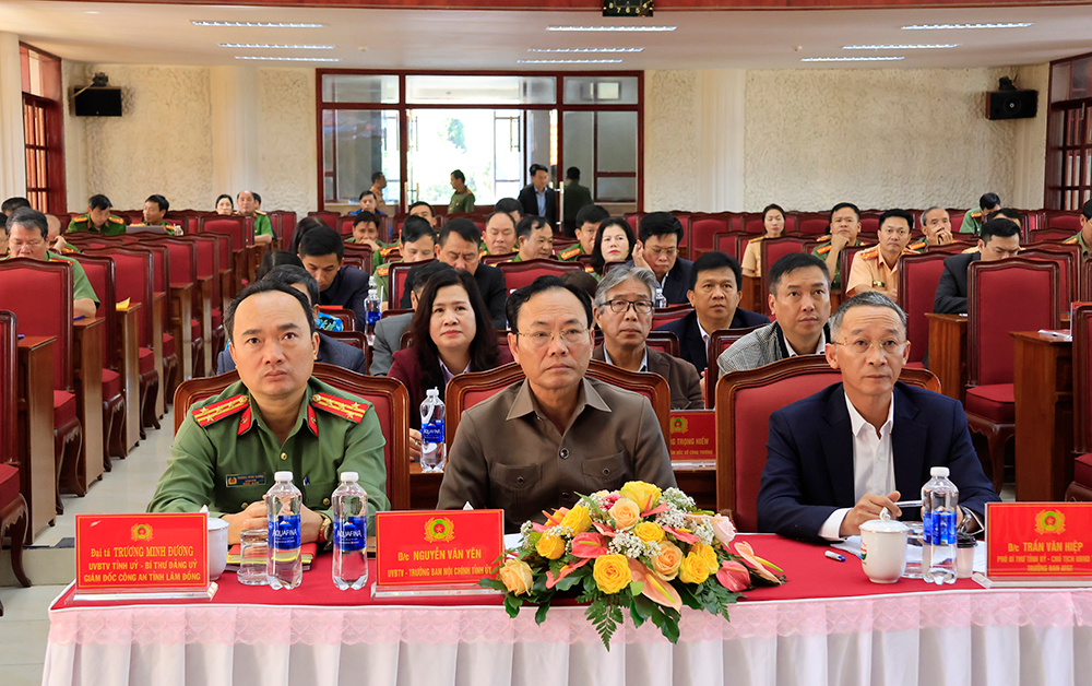 Tăng cường sự lãnh đạo của Đảng đối với bảo đảm trật tự, an toàn giao thông