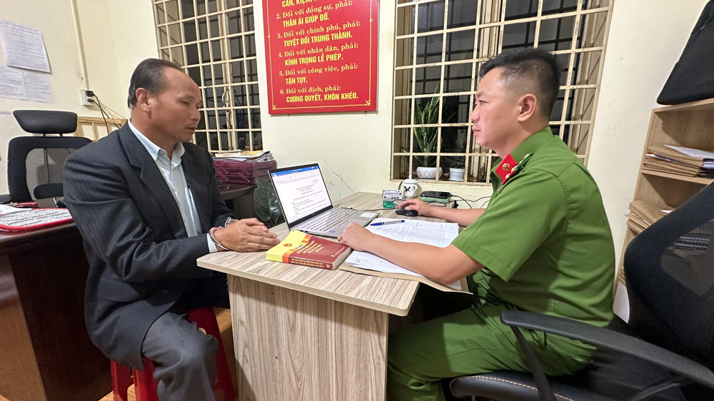 Đức Trọng: Bắt quả tang nghi can tống tiền cán bộ địa chính 500 triệu đồng