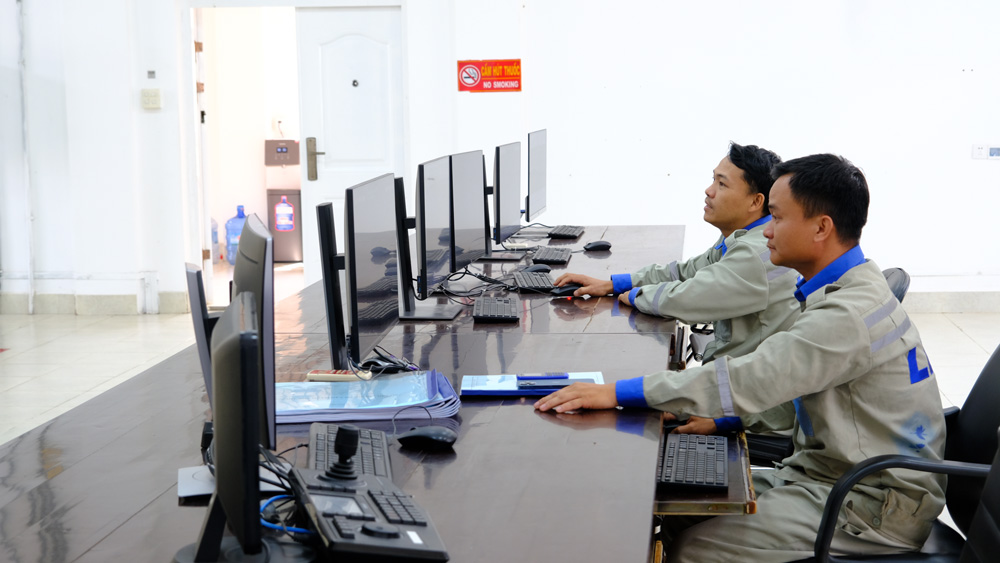 Quyết liệt thực hiện các giải pháp nhằm tăng cường tiết kiệm điện giai đoạn 2023 - 2025