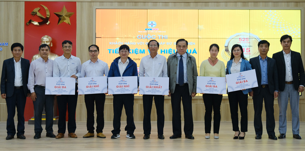 25 khách hàng trúng thưởng Cuộc thi về sử dụng điện tiết kiệm và hiệu quả