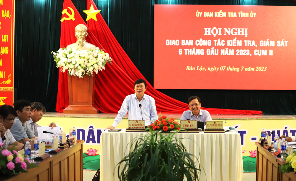 Giao ban công tác kiểm tra, giám sát tại Cụm thi đua số 2