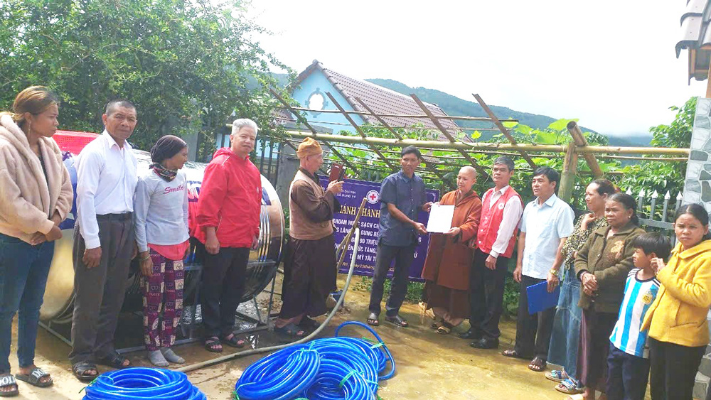 Di Linh: Bàn giao 2 giếng khoan cho bà con đồng bào dân tộc thiểu số