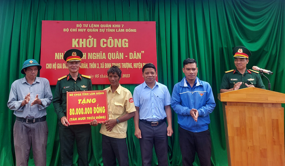 Di Linh: Khởi công xây dựng nhà tình nghĩa quân – dân