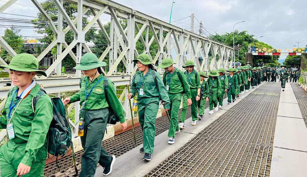Trưởng thành hơn từ học kỳ quân đội - công an