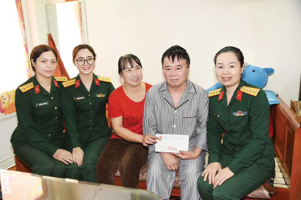 CĐCS Phòng Chính trị: Tổ chức Công đoàn tiêu biểu