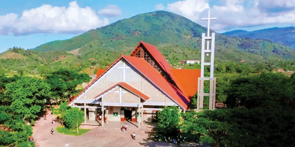 Ý nghĩa độc đáo của nhà thờ đá Đạ Tông