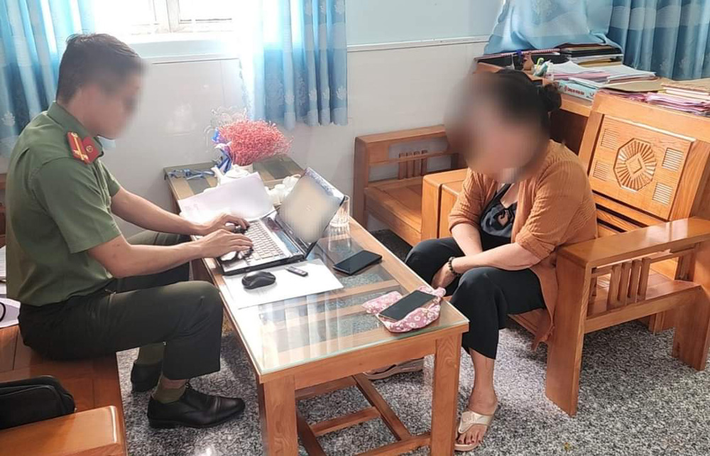 Đạ Tẻh: Xử phạt 2 trường hợp cung cấp, chia sẻ thông tin sai sự thật trên mạng xã hội