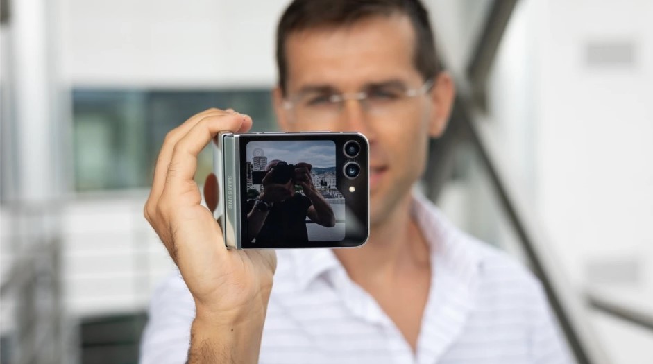 Camera Samsung Galaxy Z Flip 6 chụp đẹp không? Có gì cải tiến?