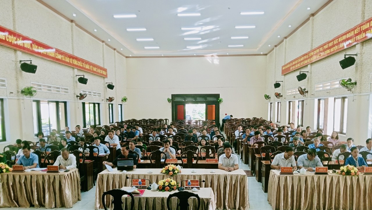 Hội nghị Huyện ủy Lâm Hà lần thứ 26
