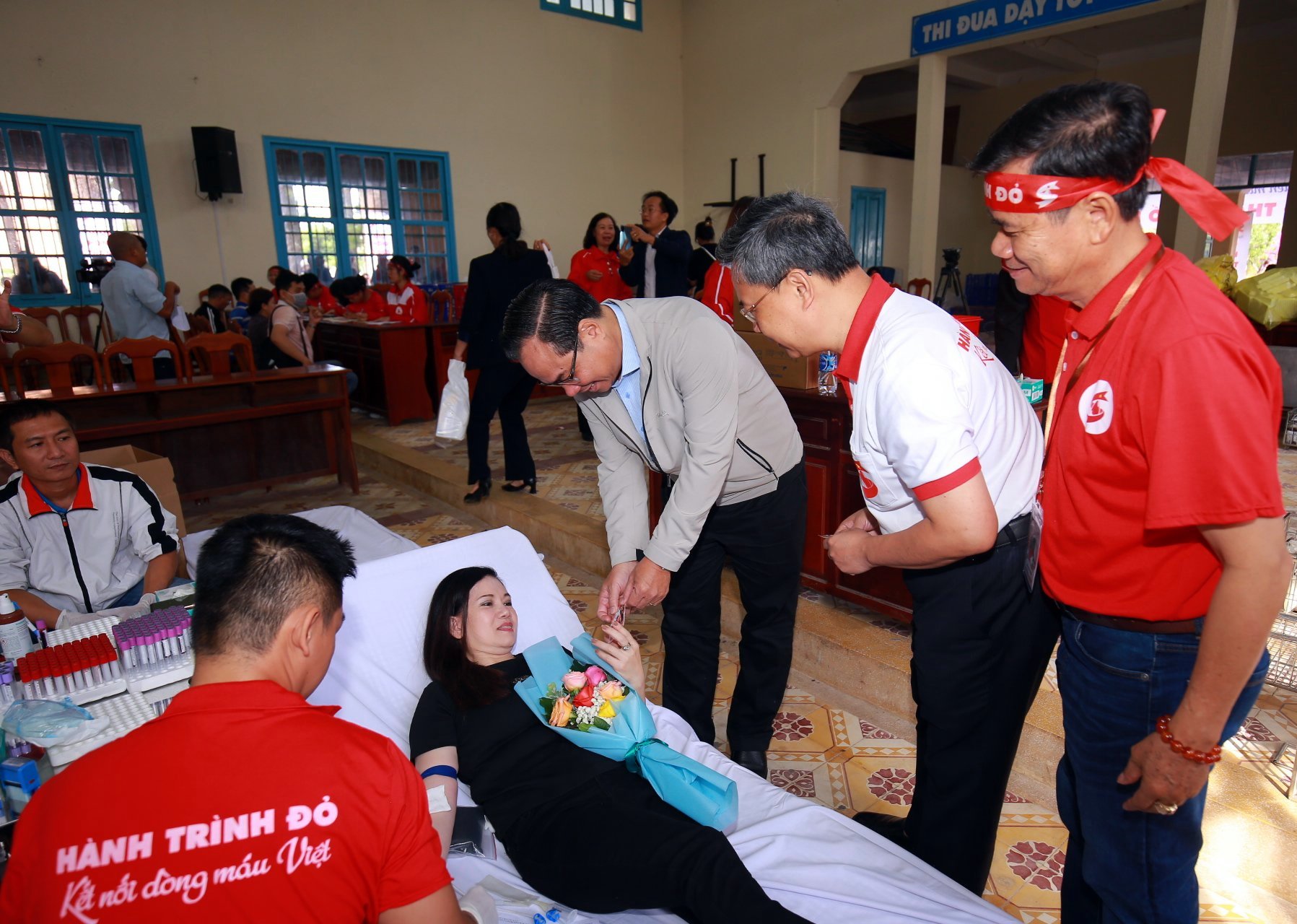 Ngày hội hiến máu “Giọt hồng thành phố Hoa” tiếp nhận 751 đơn vị máu cho Bệnh viện Chợ Rẫy
