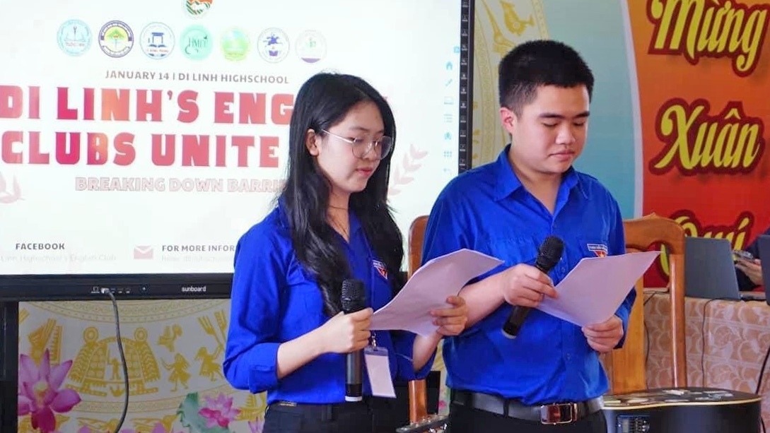 “Không có biên giới ước mơ” của cô học trò thủ khoa tốt nghiệp Trung học phổ thông 2024