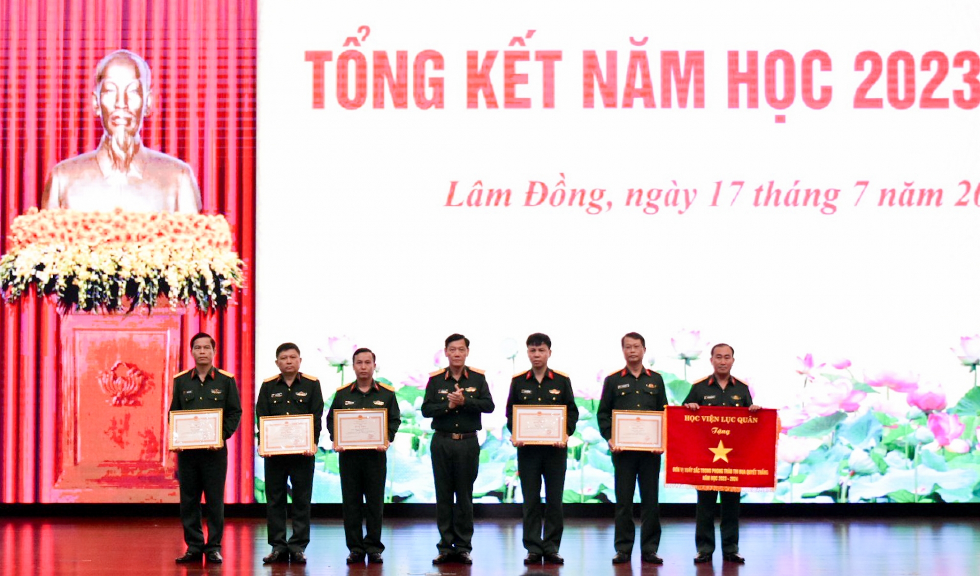 Học viện Lục quân đạt nhiều kết quả nổi bật trong năm học 2023 - 2024