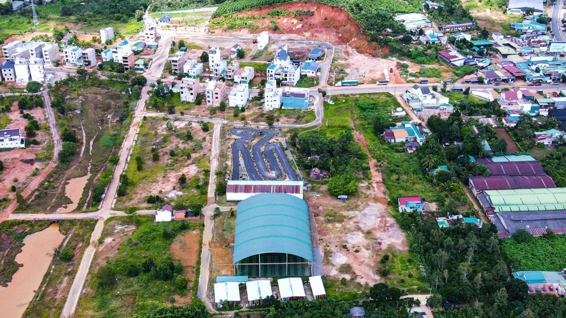 Bảo Lộc: Liên quan đến các sai phạm tại Khu dân cư Đông Đô, nhiều cá nhân bị phê bình