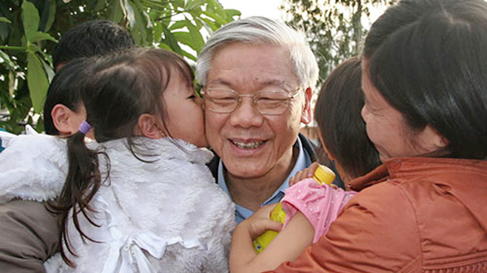 Nước mắt - Lòng dân