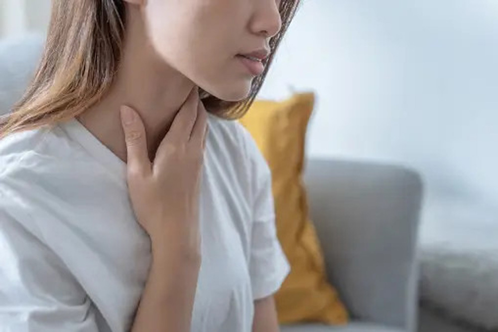 Đau họng là thông thường, nhưng đau kiểu này rất có thể là ung thư