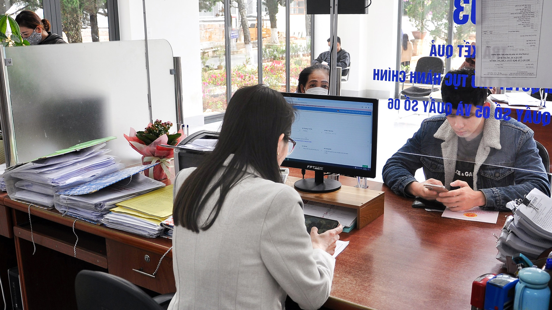 Để thu hút, đào tạo cán bộ, công chức, viên chức tỉnh Lâm Đồng đến năm 2030 (Bài 1)