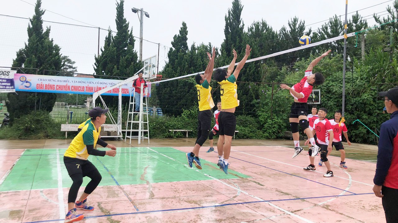 Khai mạc Giải Bóng chuyền Công nhân viên chức lao động tỉnh Lâm Đồng năm 2024