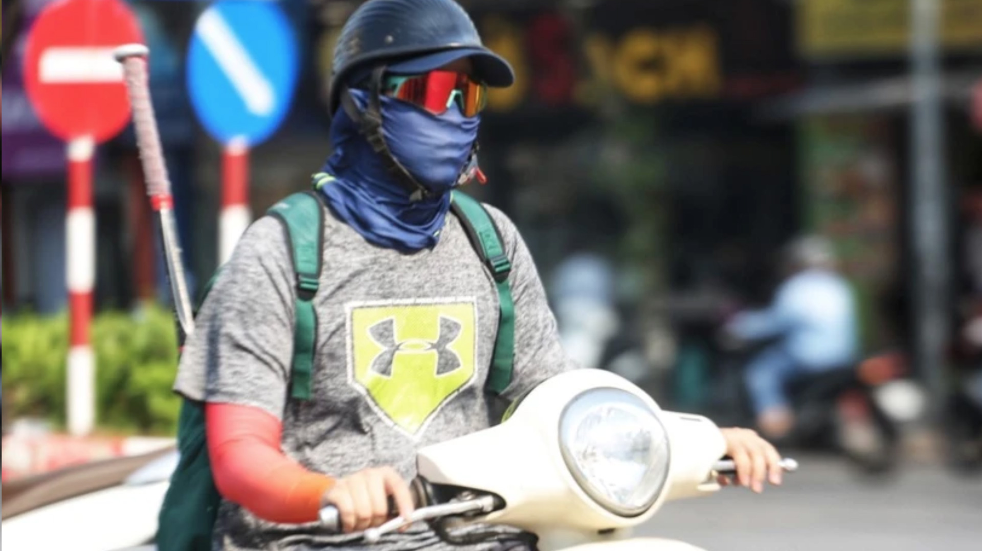 Khu vực phía Đông Bắc Bộ ngày nắng nóng, chiều có mưa dông vài nơi